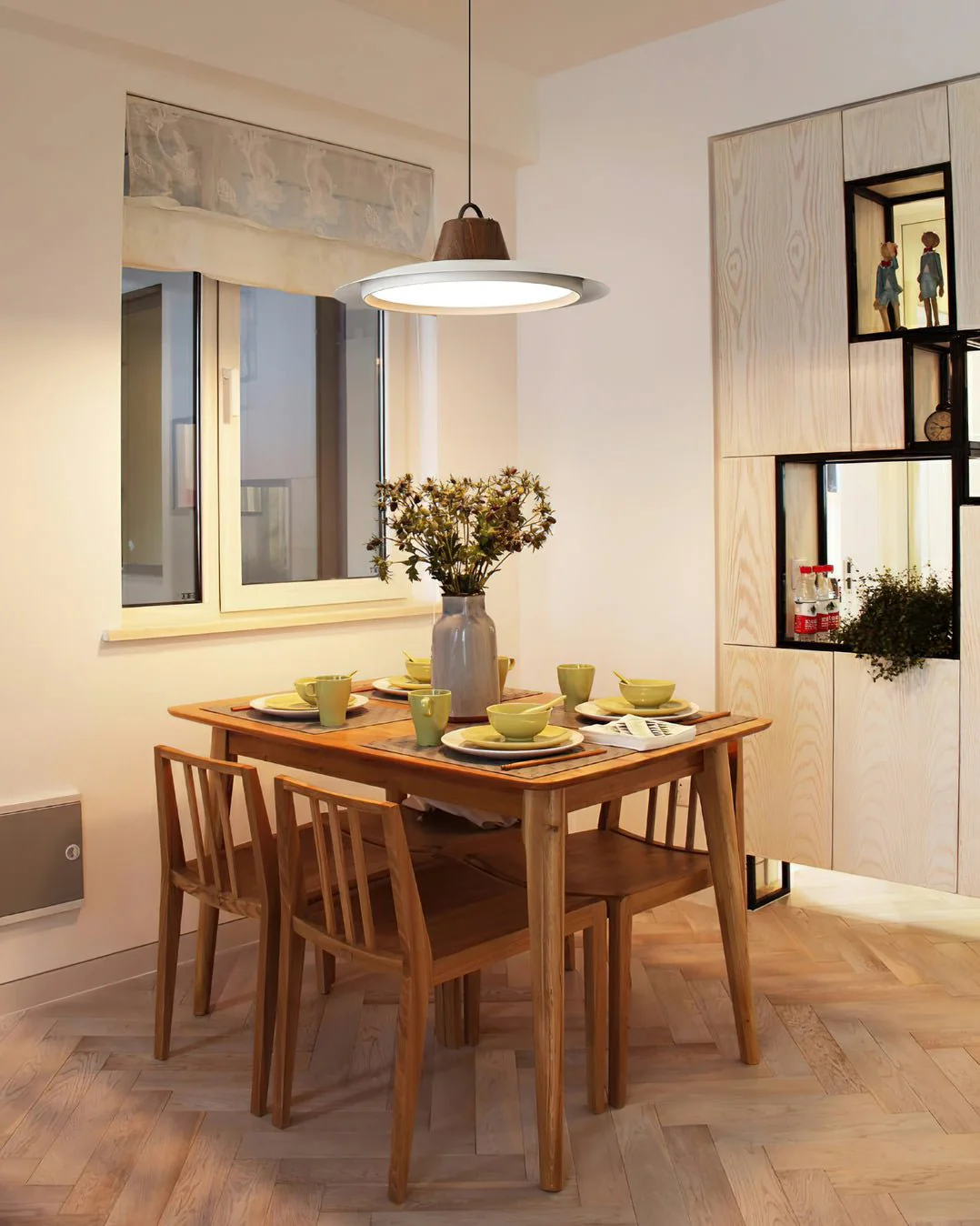 Sloane Modern Pendant Light - Image 3