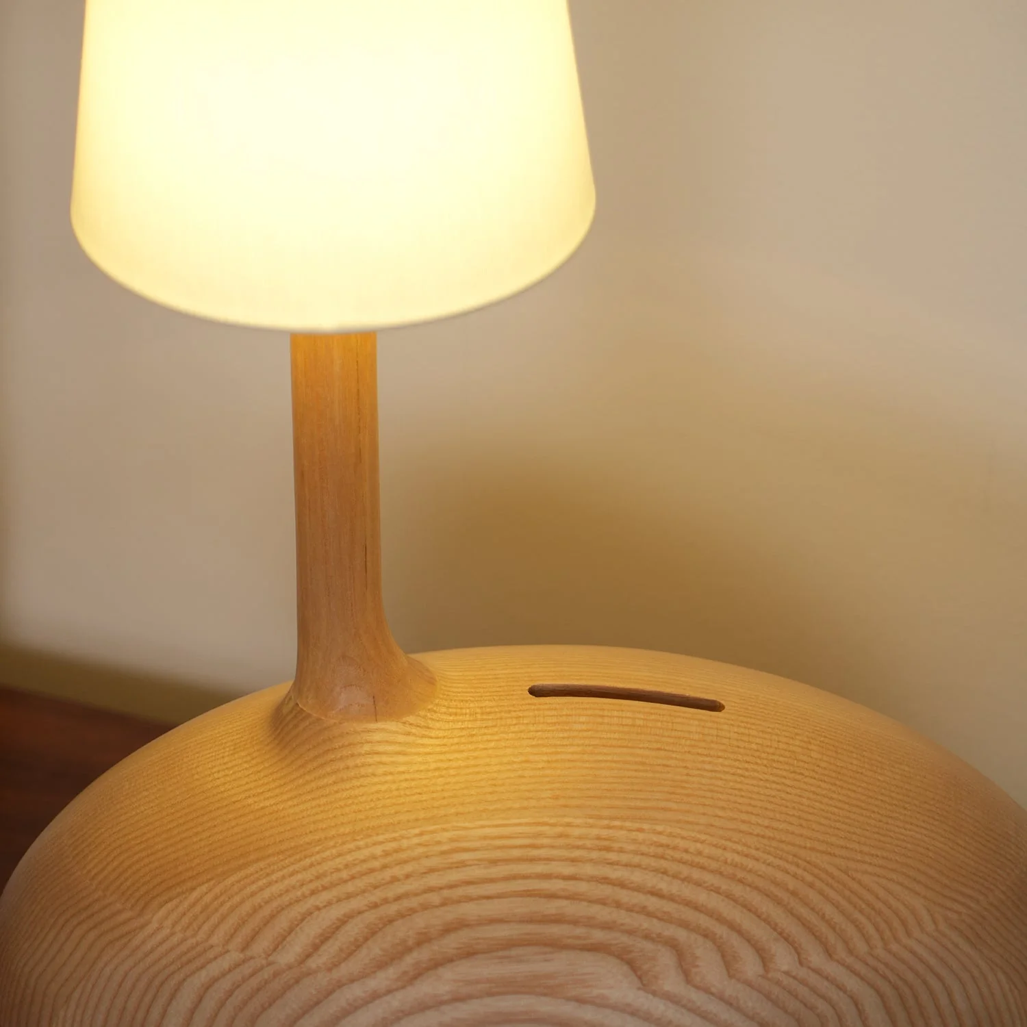Slow Nature-inspired Wood Table Lamp - Image 26