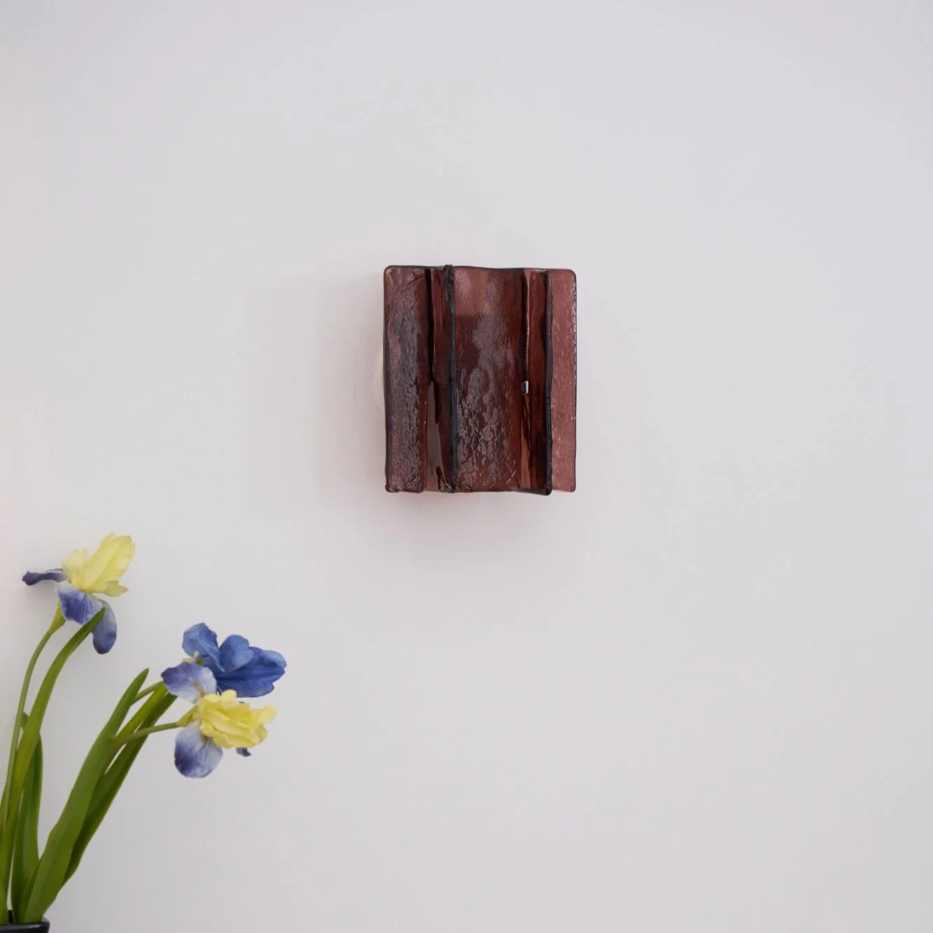Solanic Glass Artistic Wall Lamp - Image 23