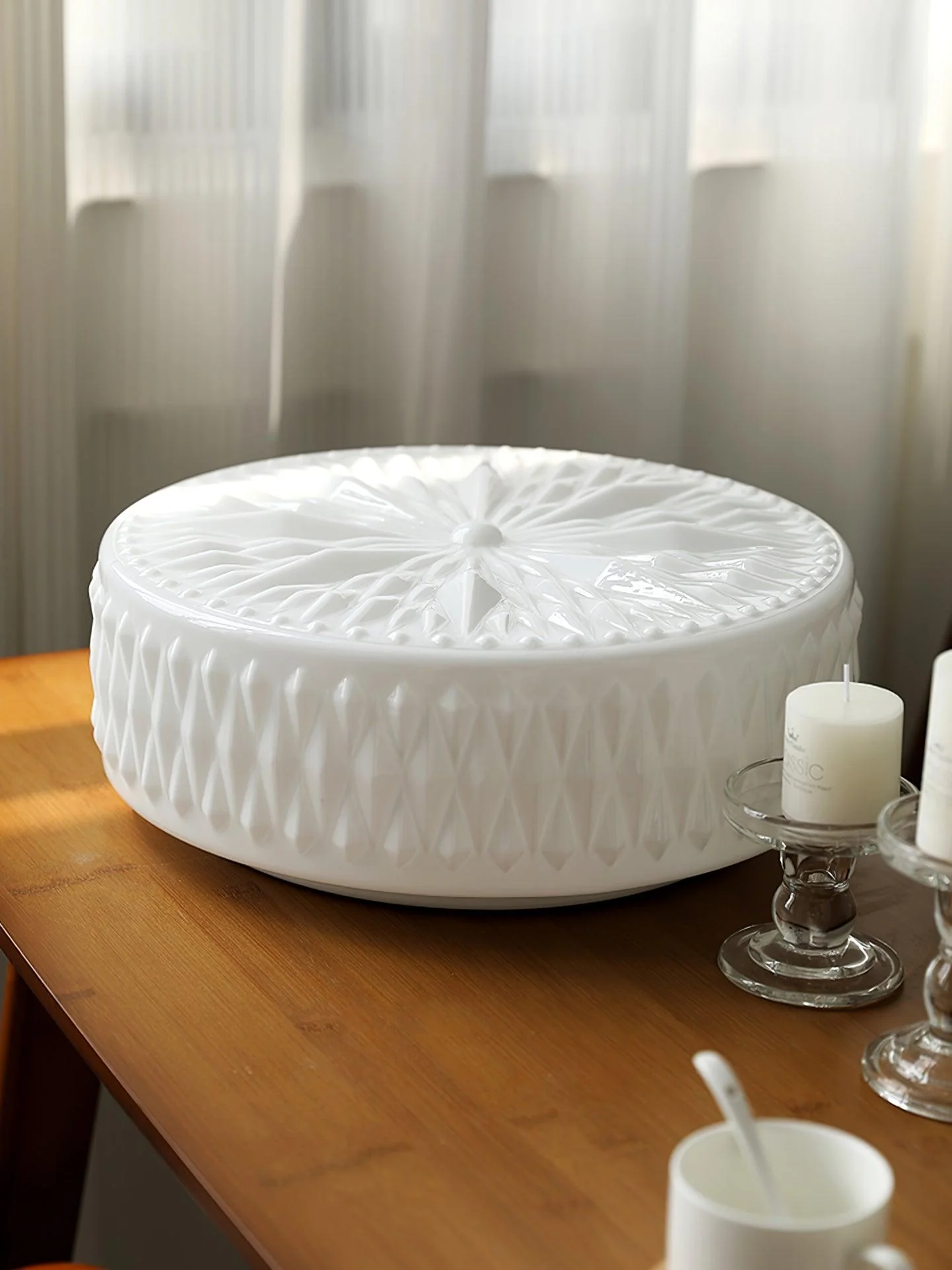 Solara Ceiling Lamp Glass Shade and Modern Mooncake - Image 8