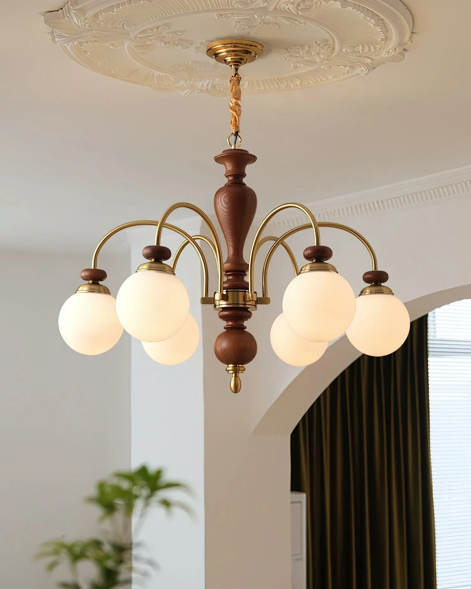Solara Chandelier Classic Wooden Brass - Image 11