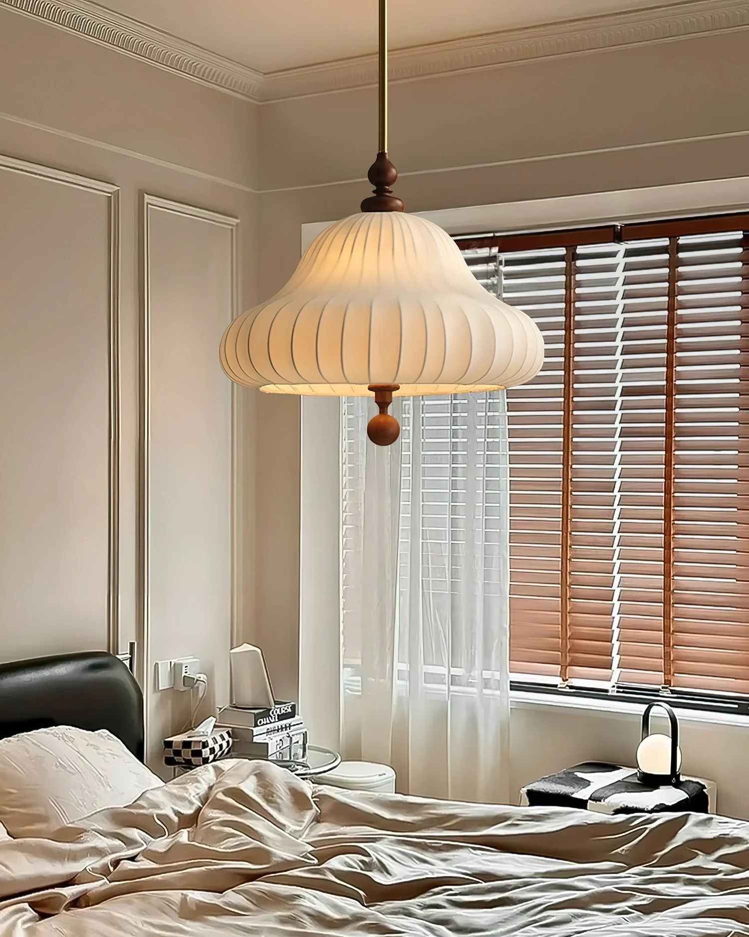 Solara Pendant Lamp Blooming Flower Shape Brass - Image 9
