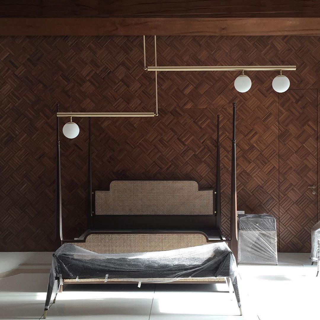 Solara Pendant Lamp Brass Linear Satellite Minimalist - Image 40