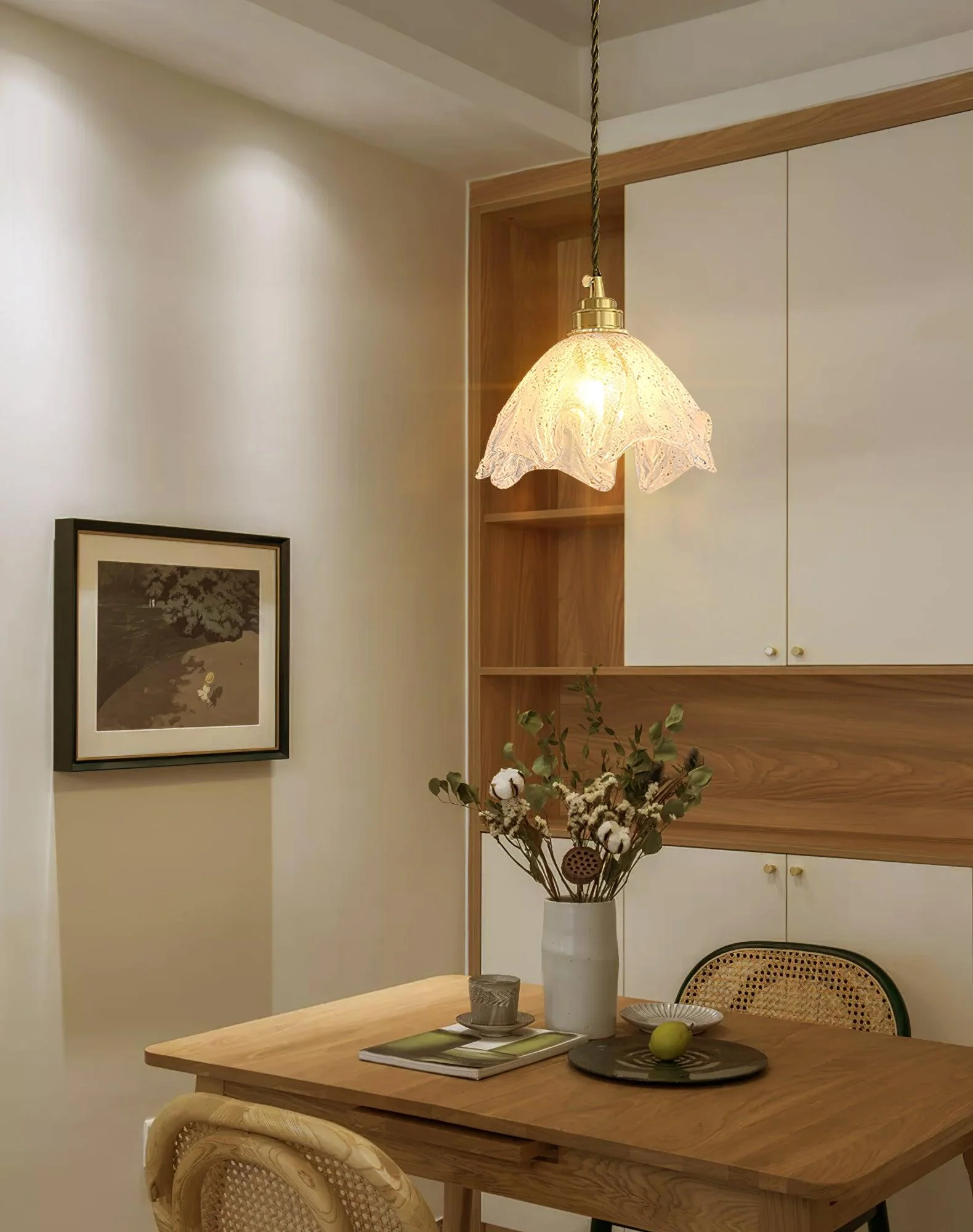 Solara Pendant Lamp Brass Ruffled Glass Lotus Vintage - Image 15