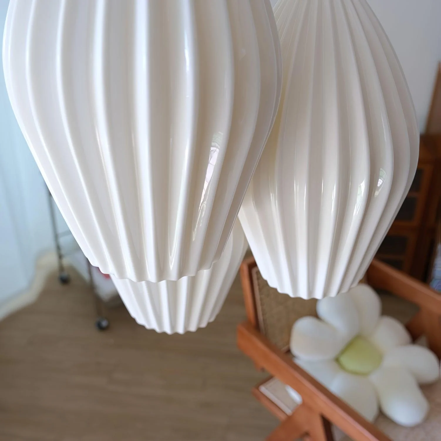 Solara Pendant Lamp Ceramic Ribbed Bone China Elegant - Image 5