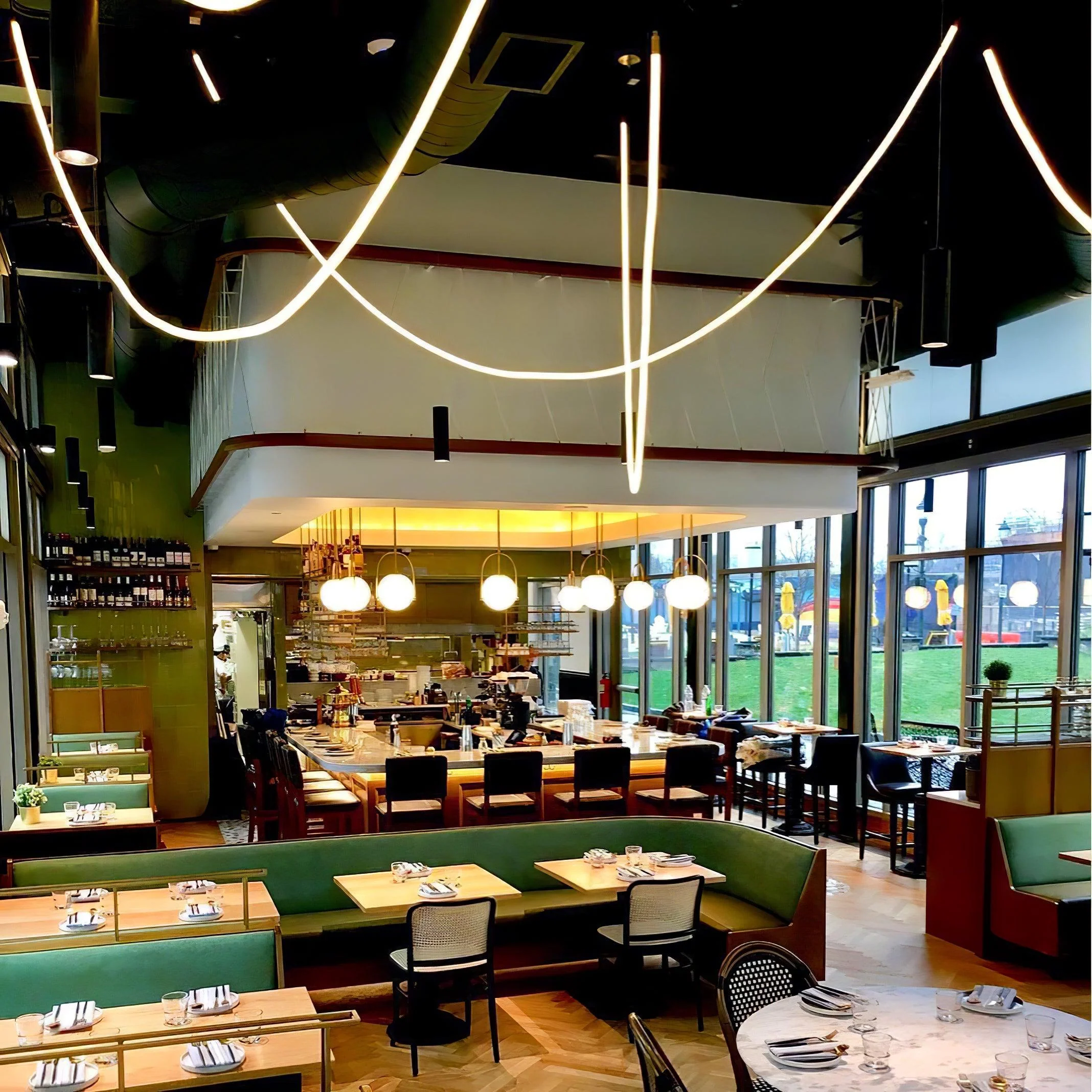 Solara Pendant Lamp Flexible Curve Silicone Brass - Image 10