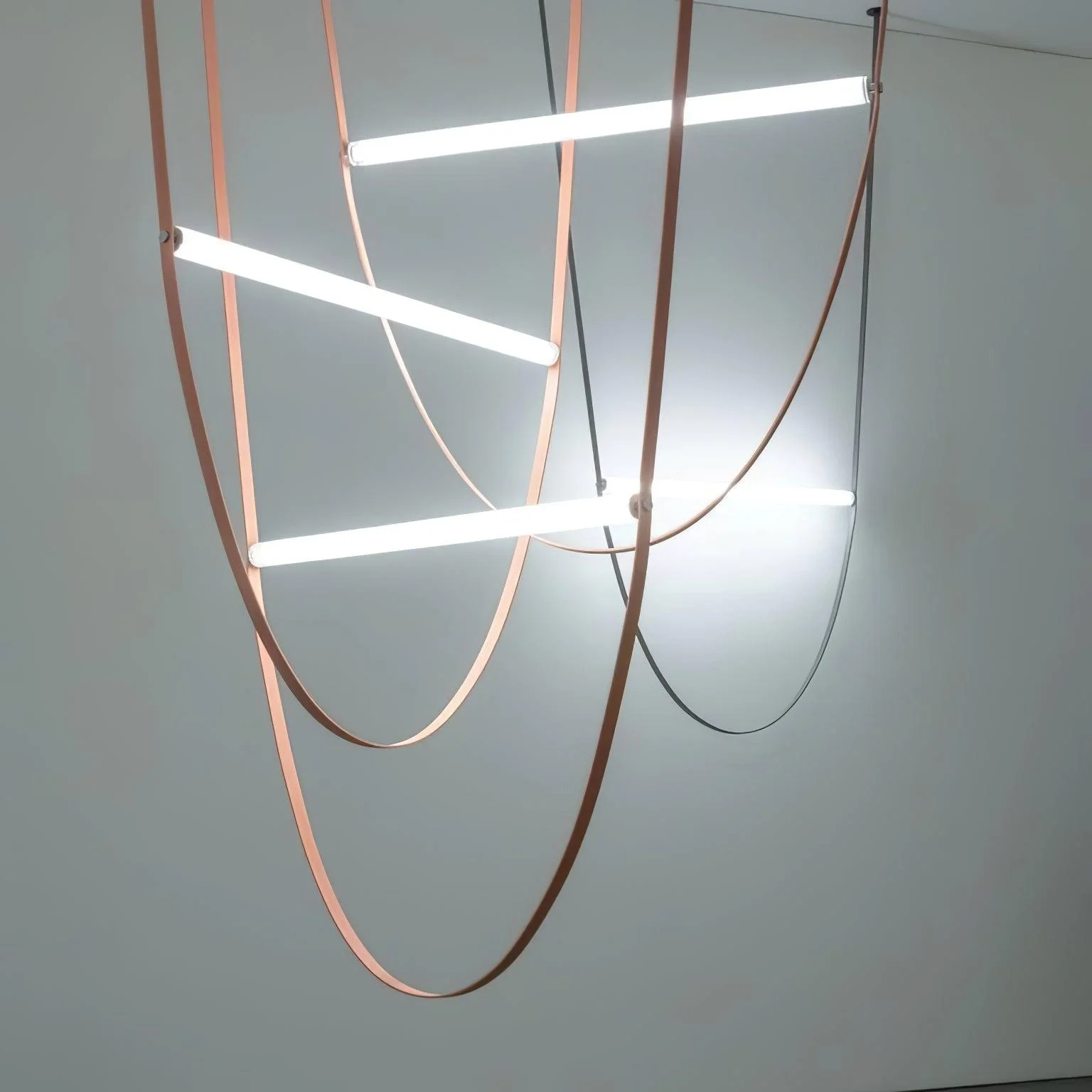 Solara Pendant Lamp Tracer Belt - Image 42