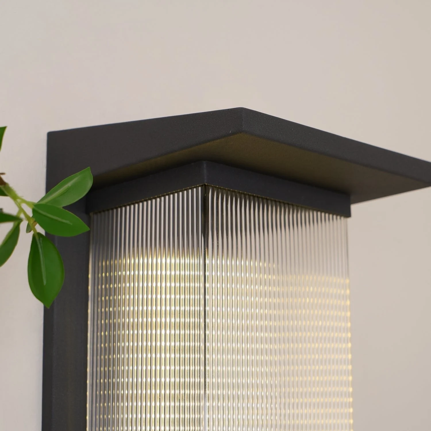 Solarise Steel Contemporary Wall Lamp - Image 11
