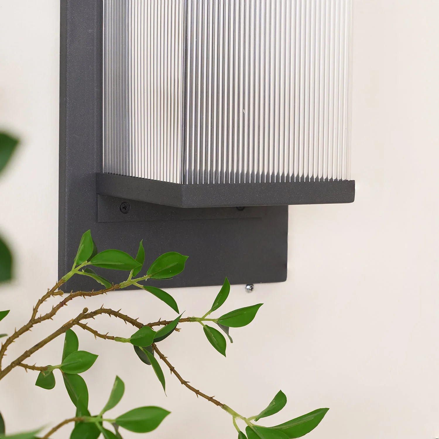 Solarise Steel Contemporary Wall Lamp - Image 18