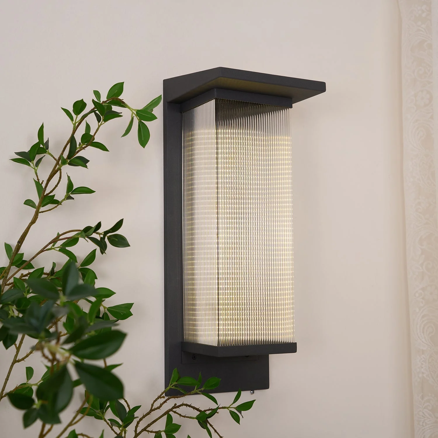 Solarise Steel Contemporary Wall Lamp - Image 4
