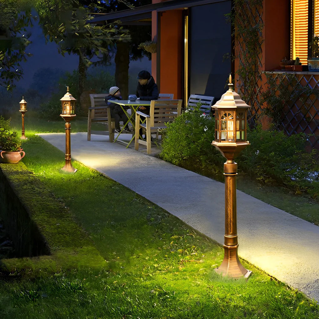 Solitary Elegant Pathway Outdoor Post Lights - Image 8