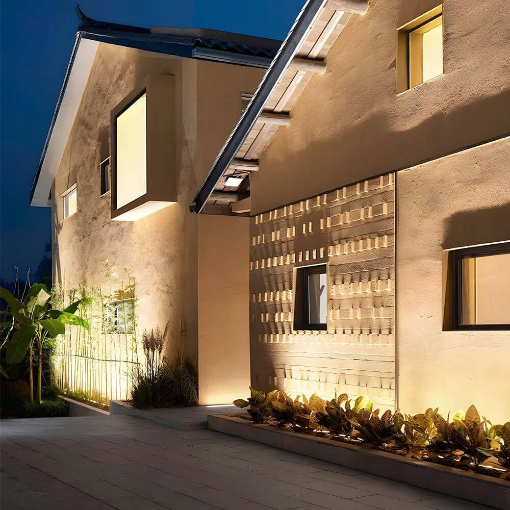 Sterli Long Linear LED Outdoor Wall Washer - Image 3