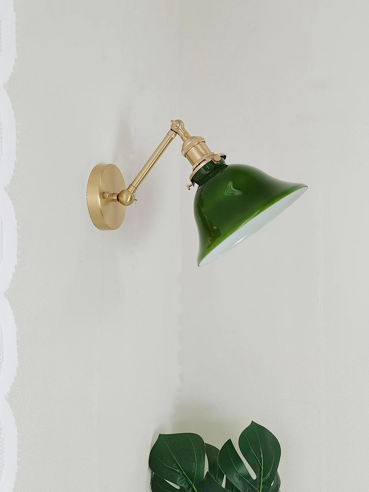 Straun Industrial Brass Wall Light - Image 4
