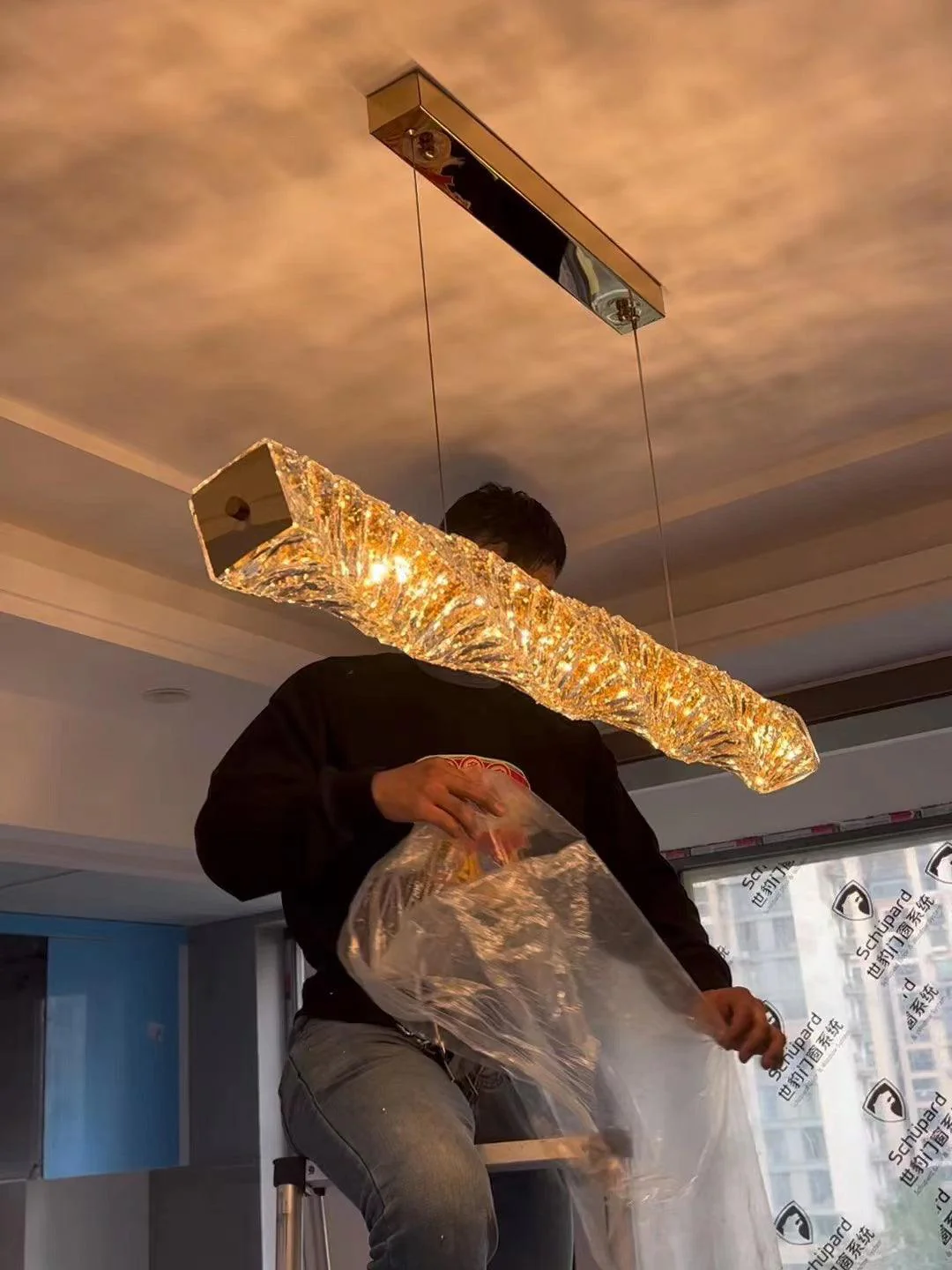 Stream Long Crystal Pendant Lamp - Image 17