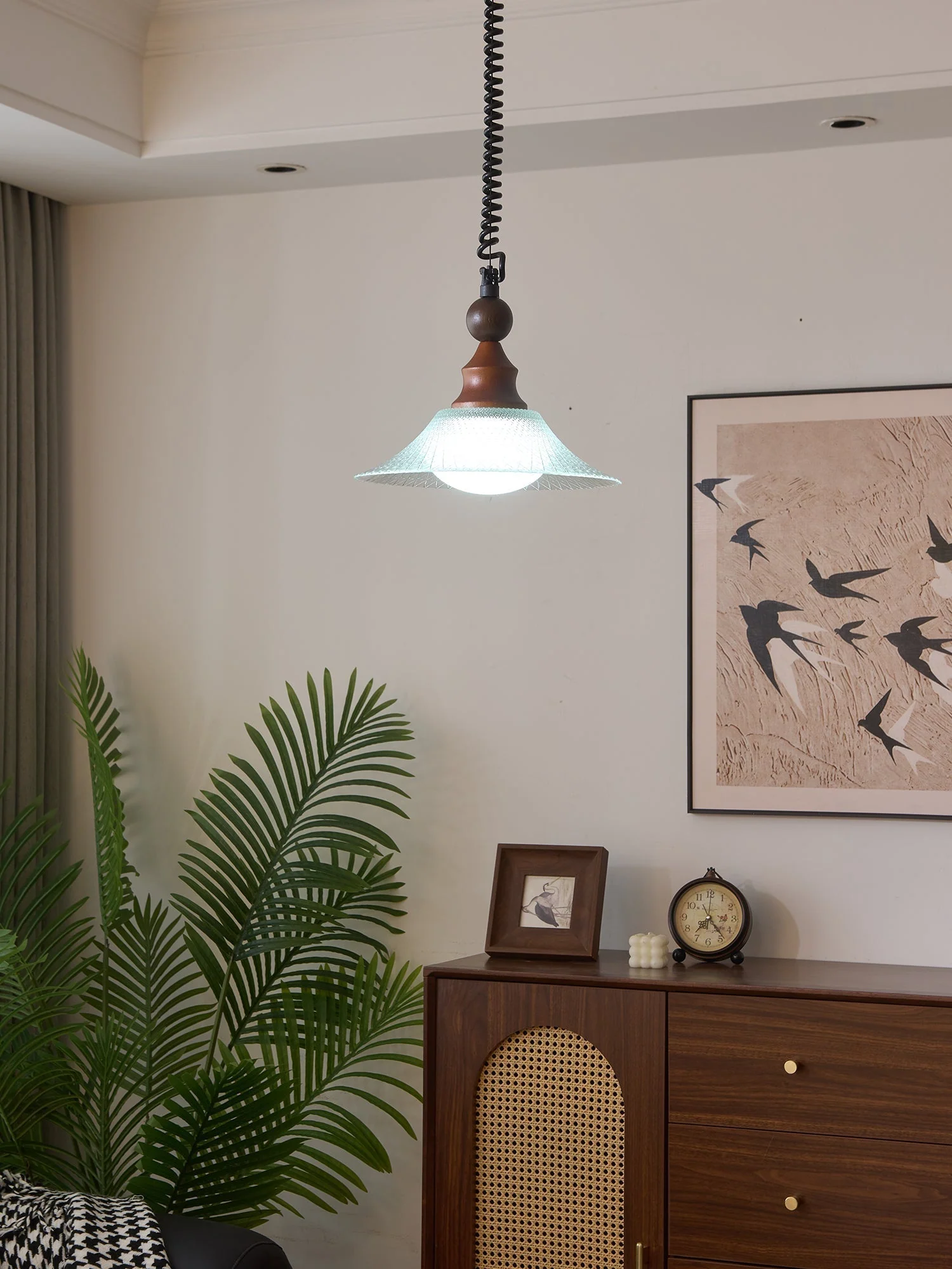Syraeeth Premium Nordic Art Wood Pendant Light - Image 2