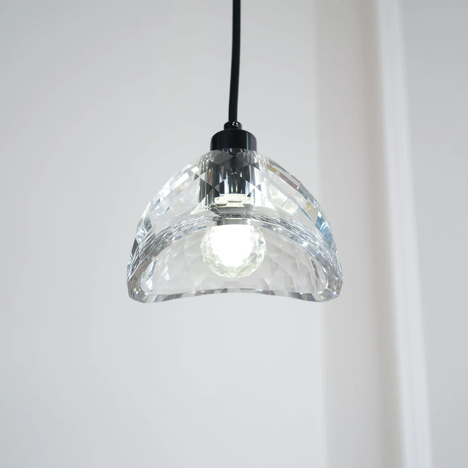 Syvinor Premium Nordic Art Glass Pendant Lamp - Image 26