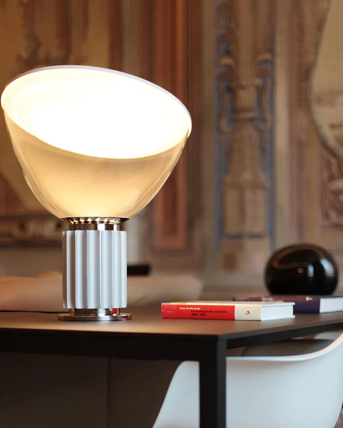 Taccia Modern Glass Table Lamp - Image 28