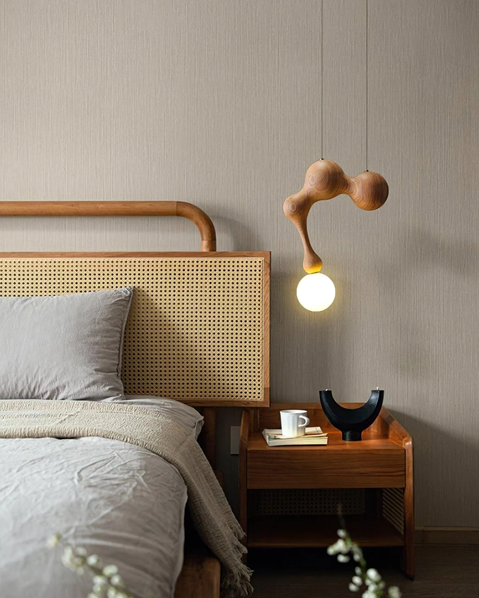Thaddeus Luxury Wood Pendant Light - Image 56