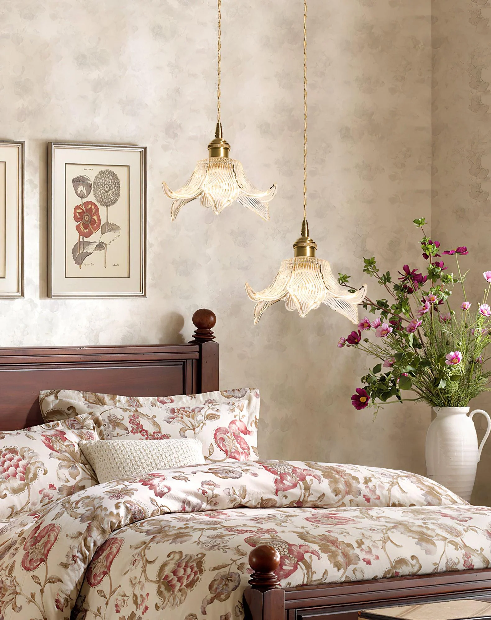 Thaliran Brass & Glass Glam Pendant Light - Image 18