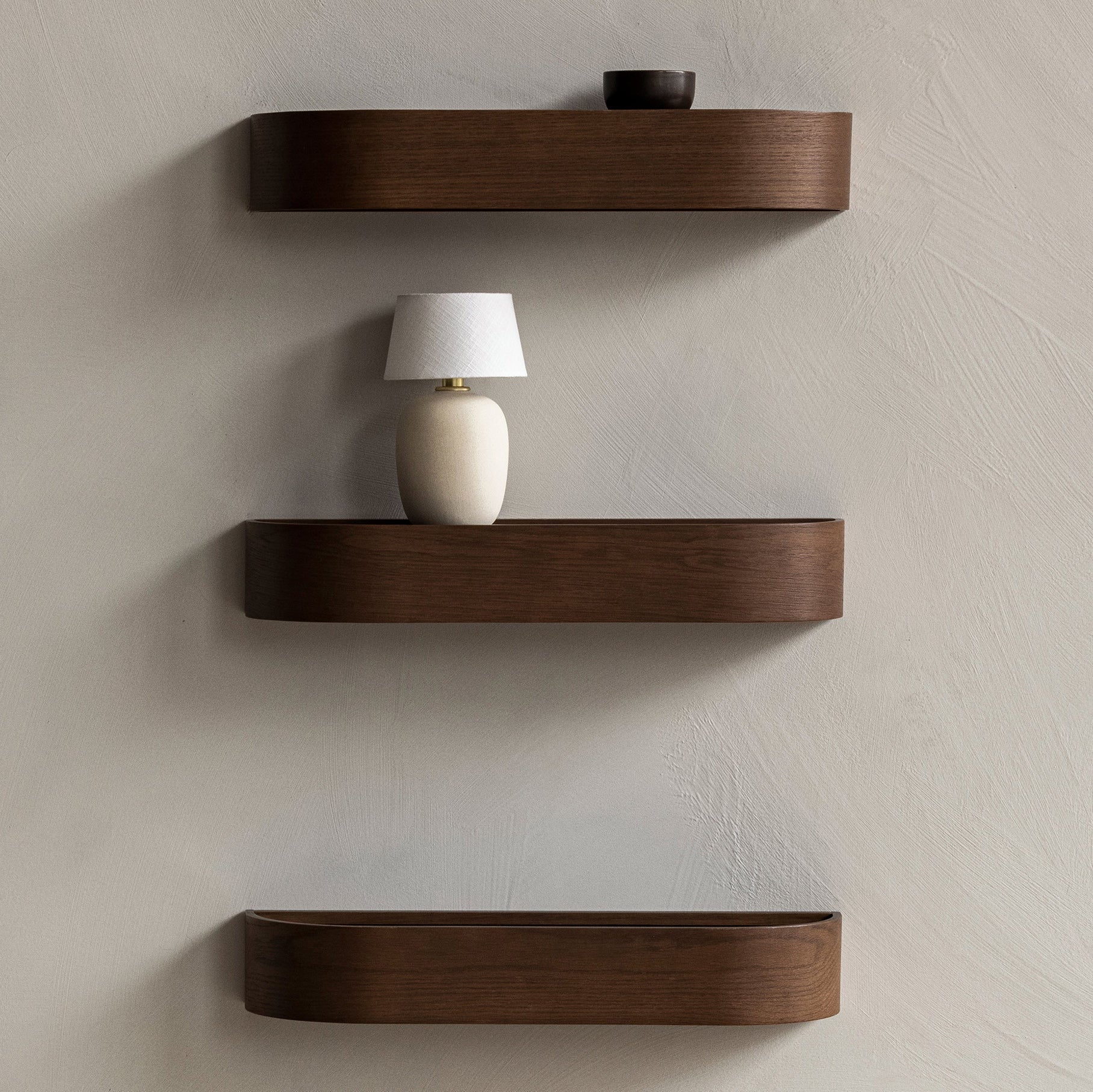 Torso Farmhouse Ceramic Table Lamp - Image 11