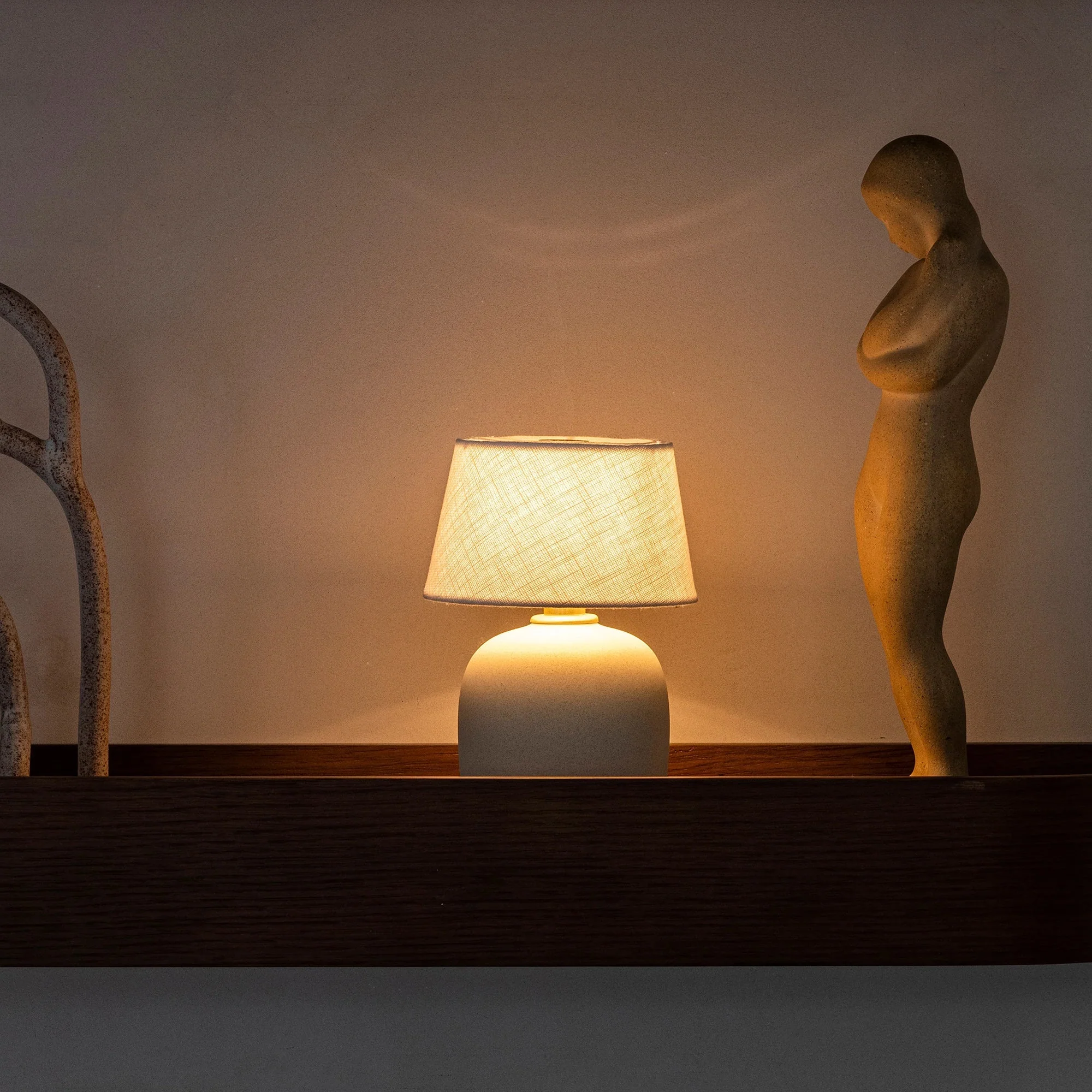 Torso Farmhouse Ceramic Table Lamp - Image 14