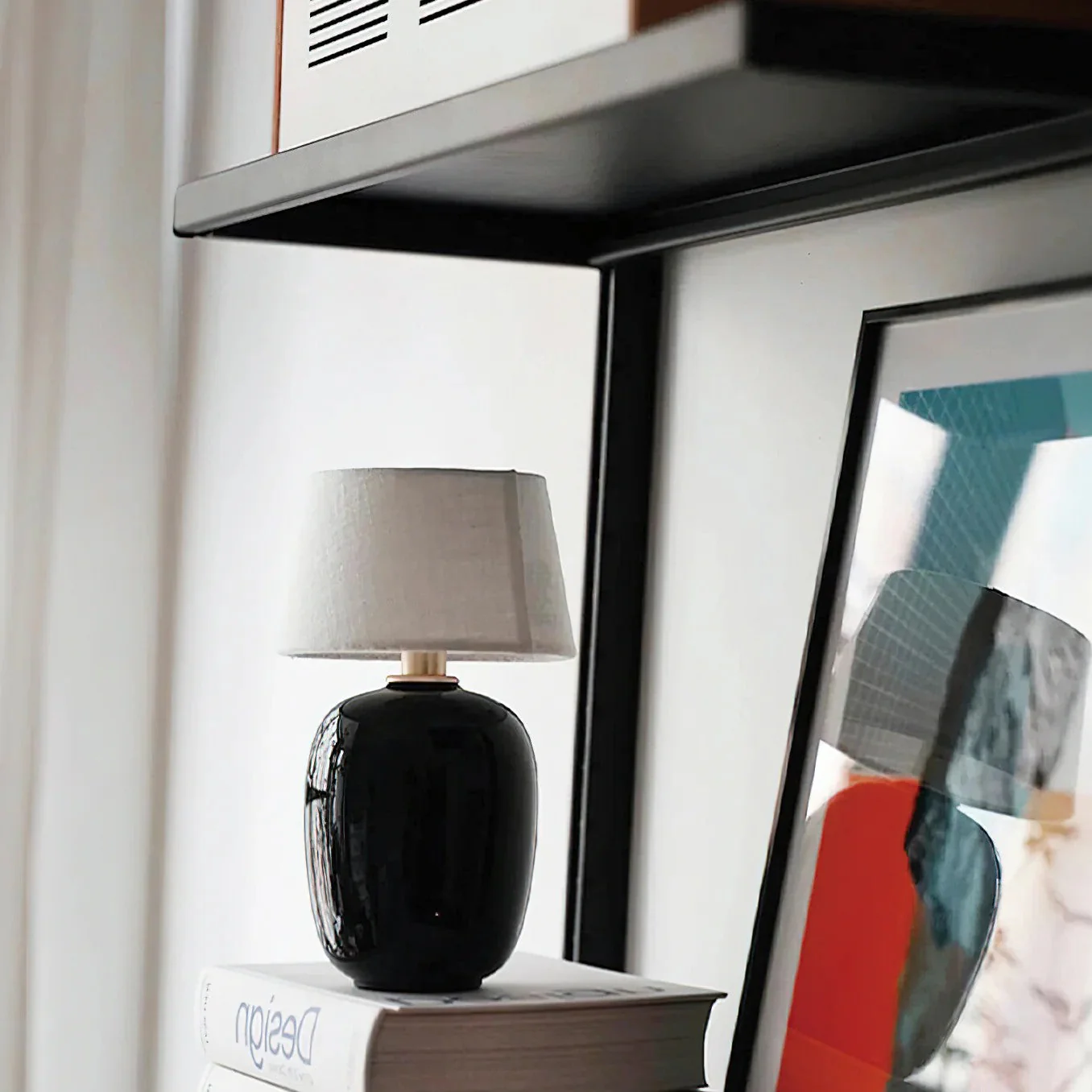 Torso Farmhouse Ceramic Table Lamp - Image 5