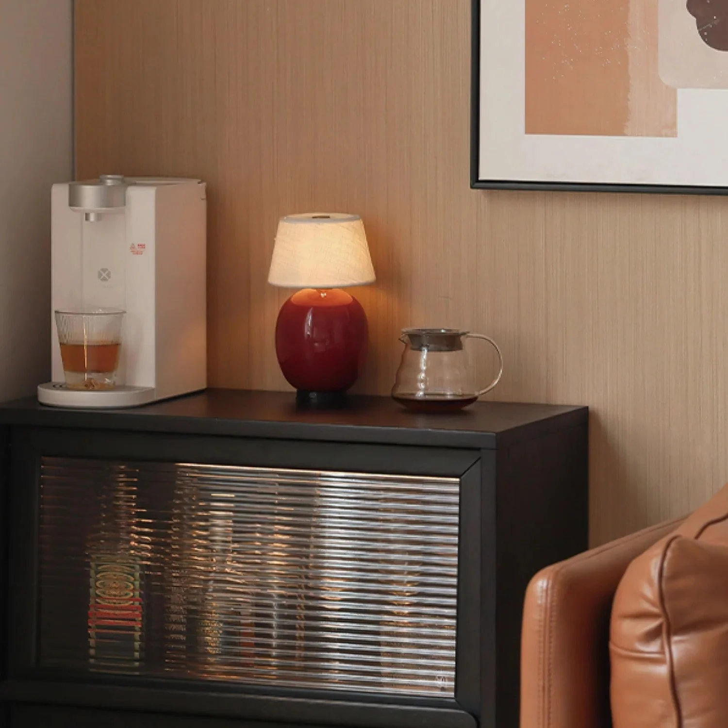 Torso Farmhouse Ceramic Table Lamp - Image 7