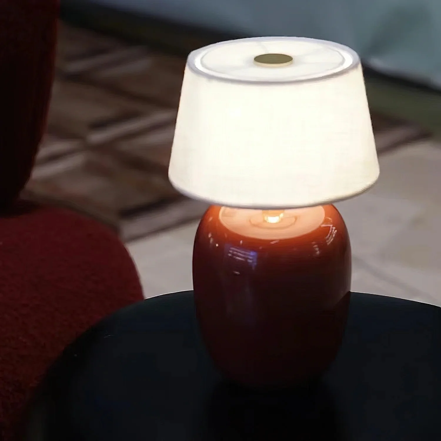 Torso Farmhouse Ceramic Table Lamp - Image 9