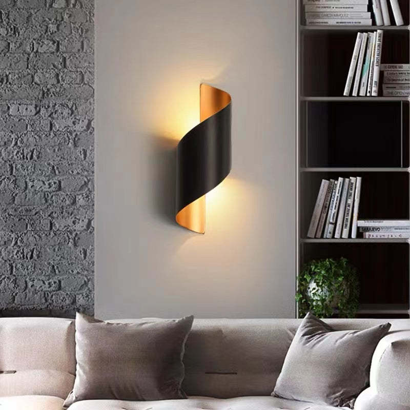 Travin Modern Conch Shape Spiral Outdoor Wall Lamp, Black/White/Gold - Image 10