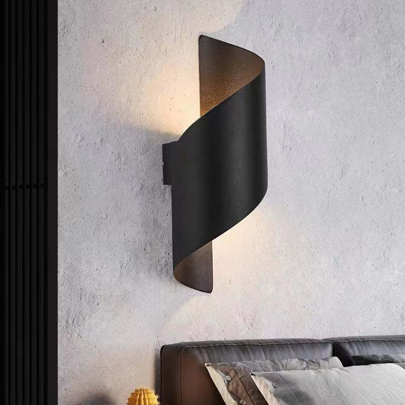 Travin Modern Conch Shape Spiral Outdoor Wall Lamp, Black/White/Gold - Image 12