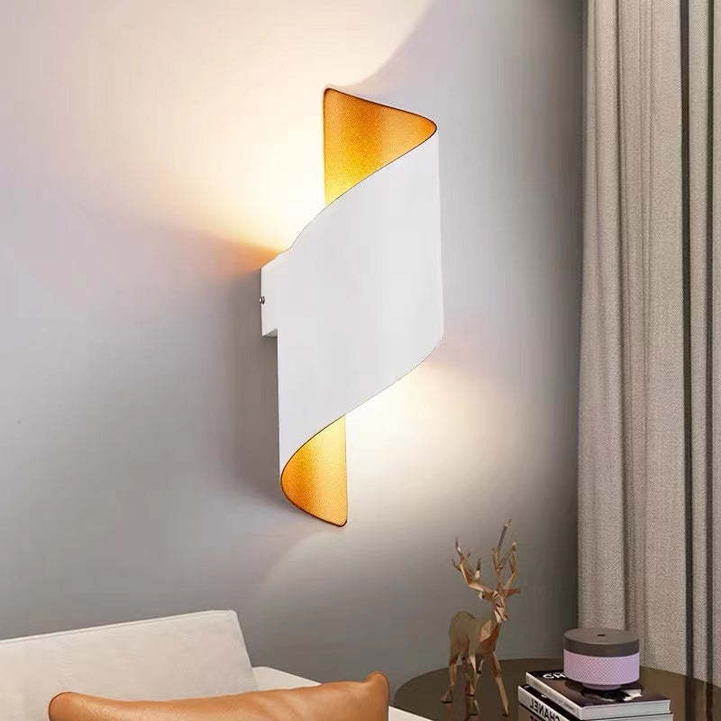Travin Modern Conch Shape Spiral Outdoor Wall Lamp, Black/White/Gold - Image 13