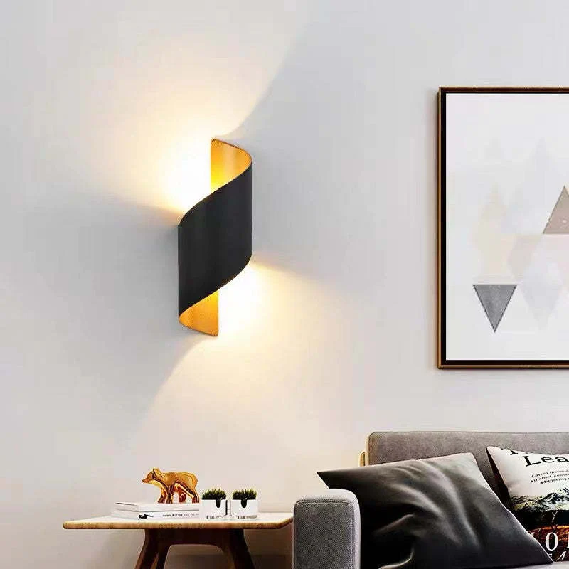 Travin Modern Conch Shape Spiral Outdoor Wall Lamp, Black/White/Gold - Image 8