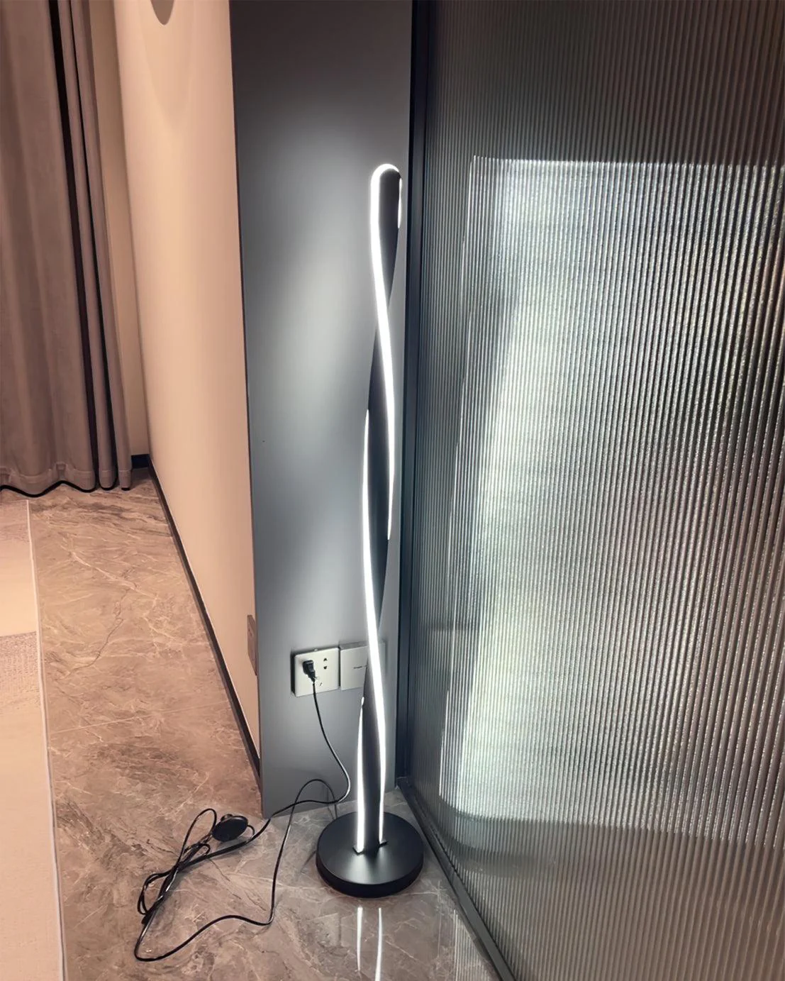 Twisted Modern Floor Lamp - Image 11