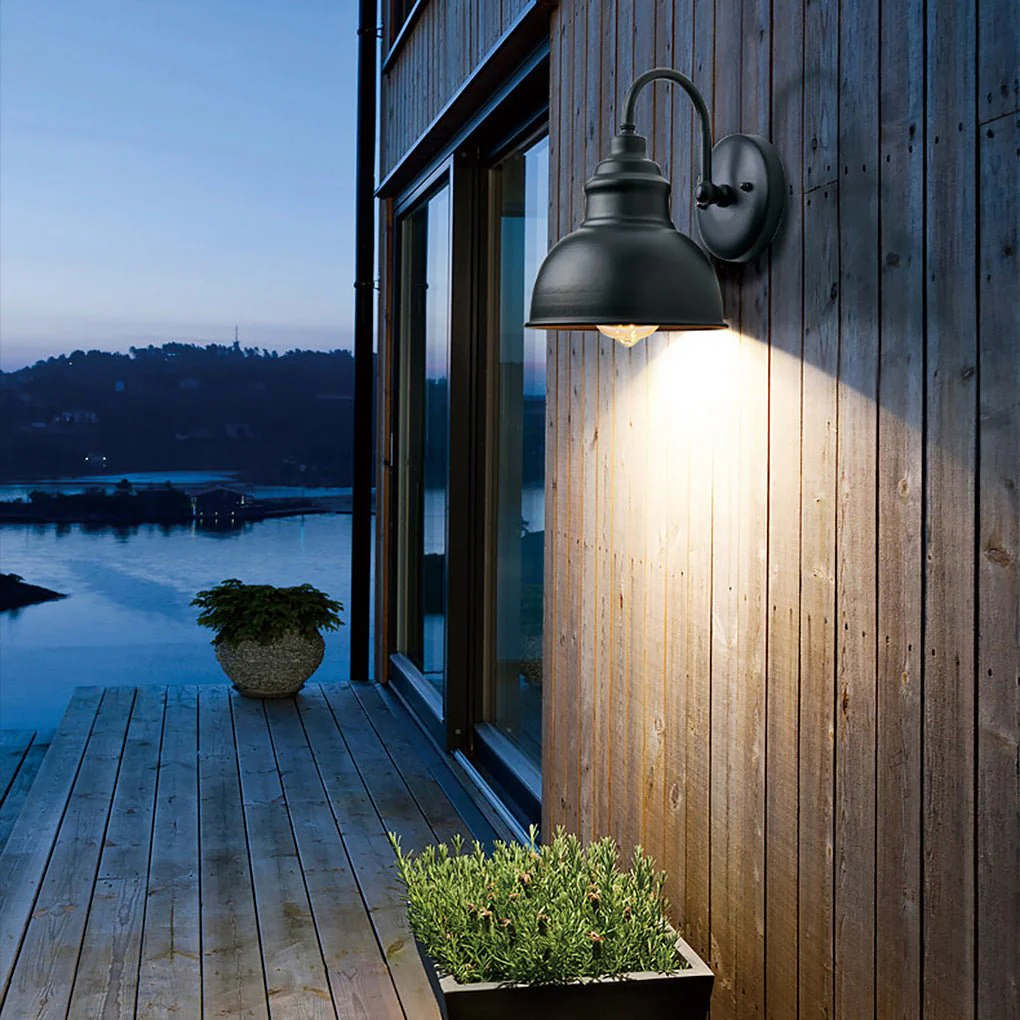 Ursa Retro Balcony Outdoor Wall Light - Image 3