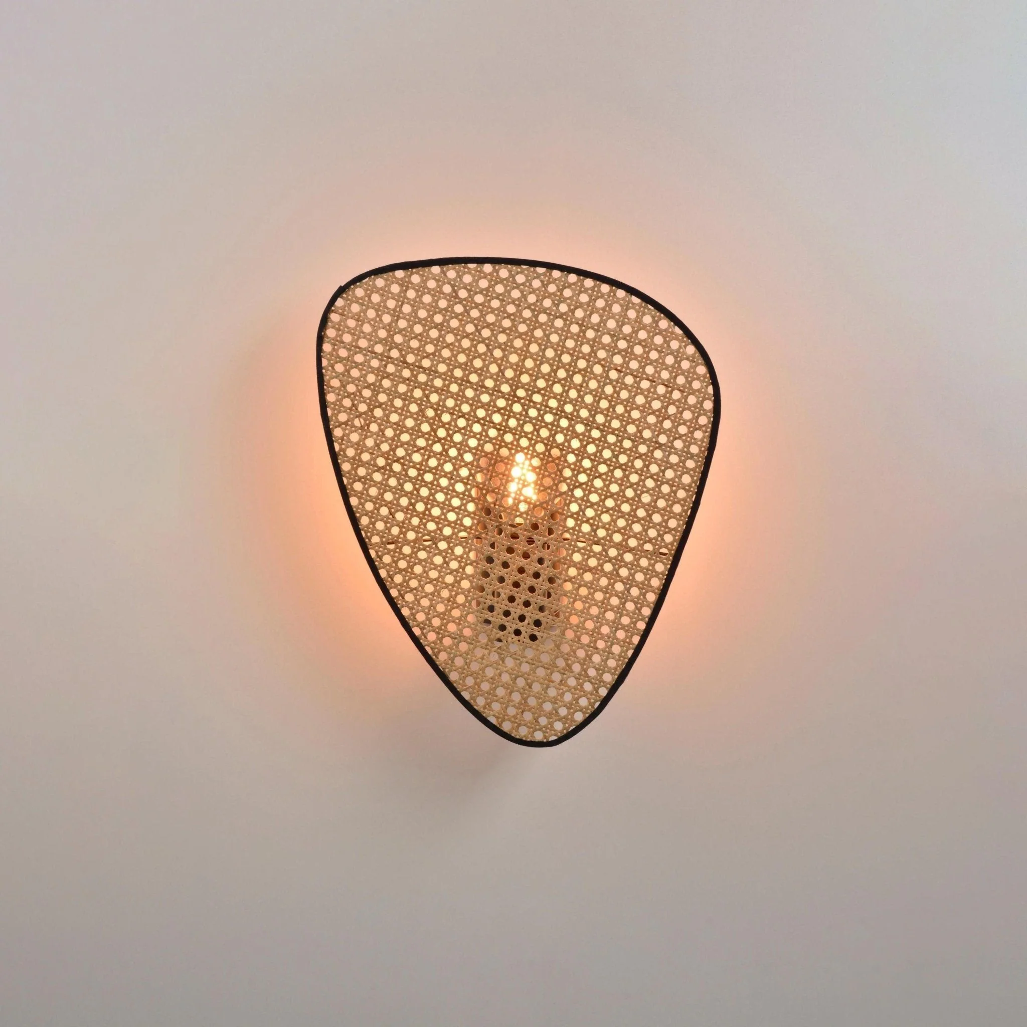 Uvelan Art Natural Cannage Bamboo Sconce Wall lamp - Image 39