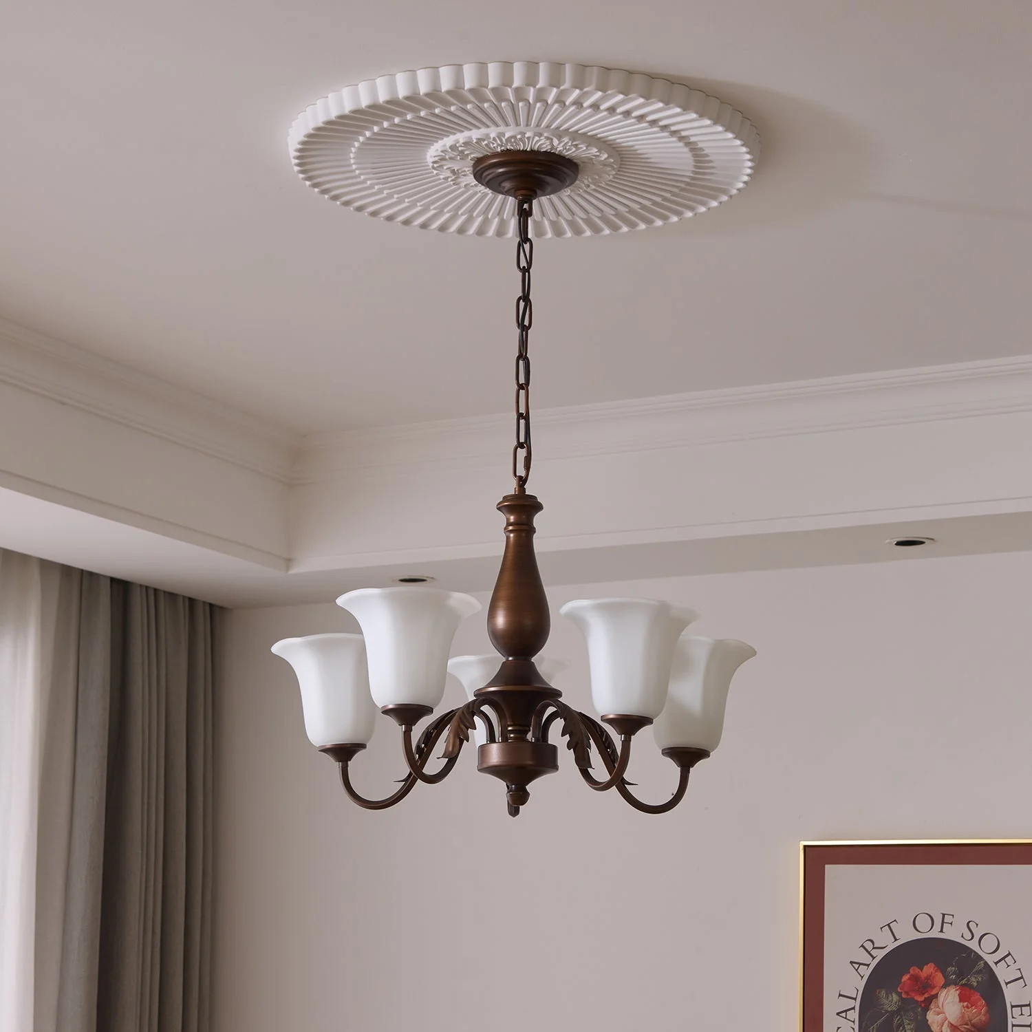 Uveleth Traditional Elegance Glass Chandelier - Image 19