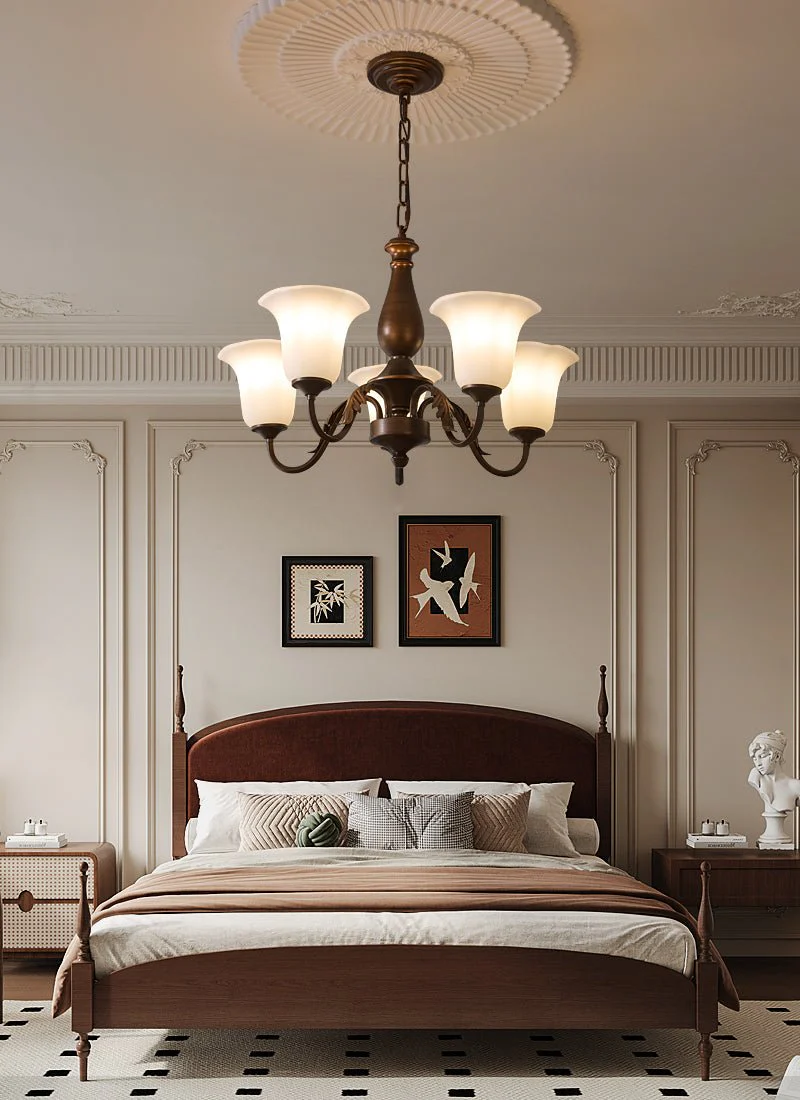 Uveleth Traditional Elegance Glass Chandelier - Image 24