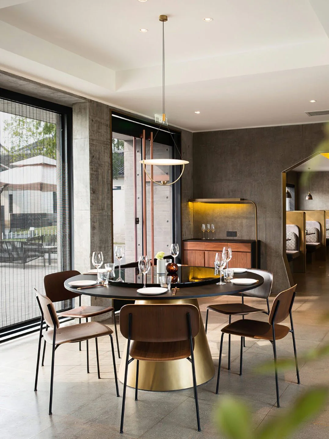 Vecaros Modern Minimalist Disc Pendant Lamp - Image 21