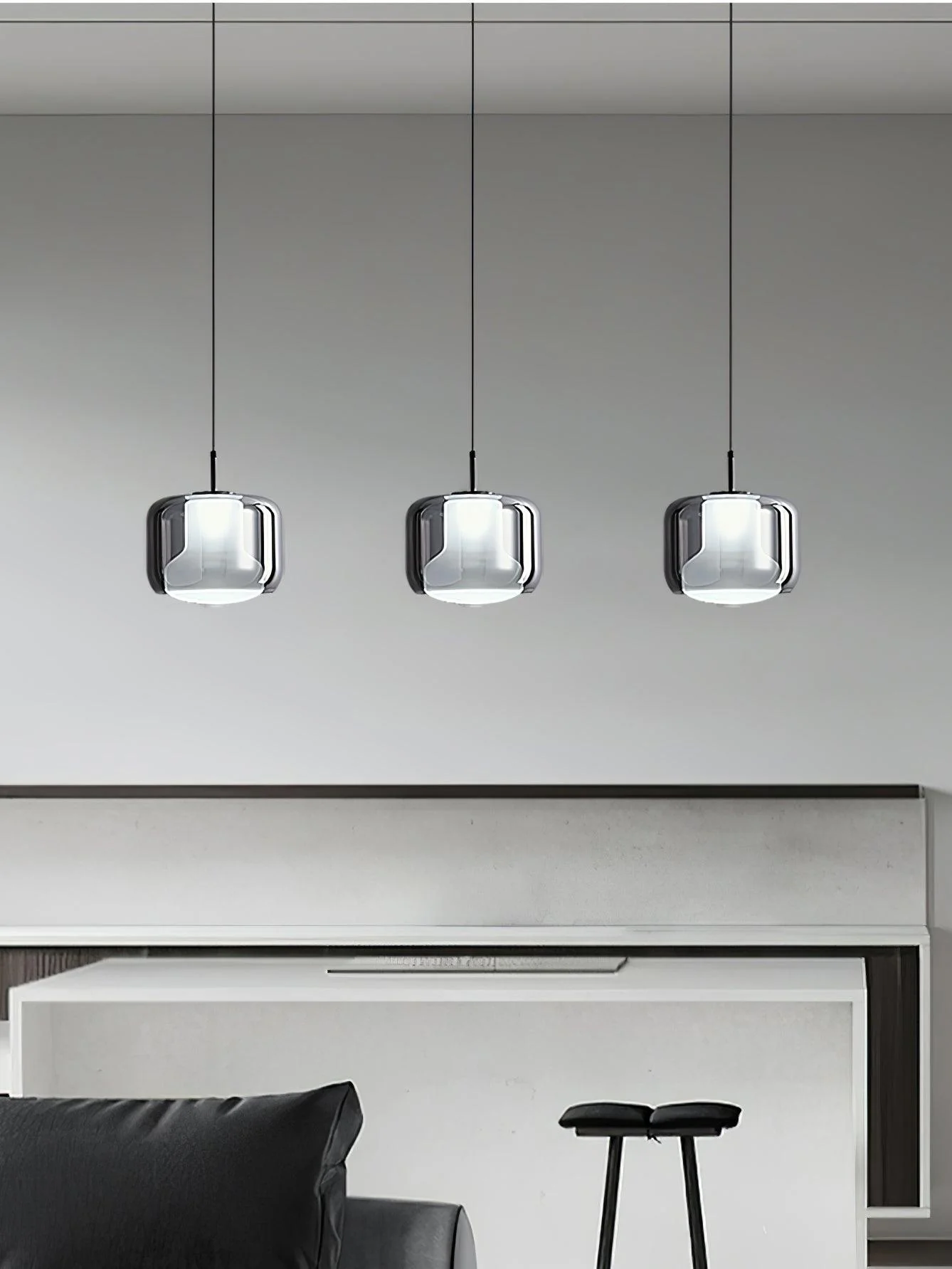 Vella Modern Glass Pendant Lamp - Image 5