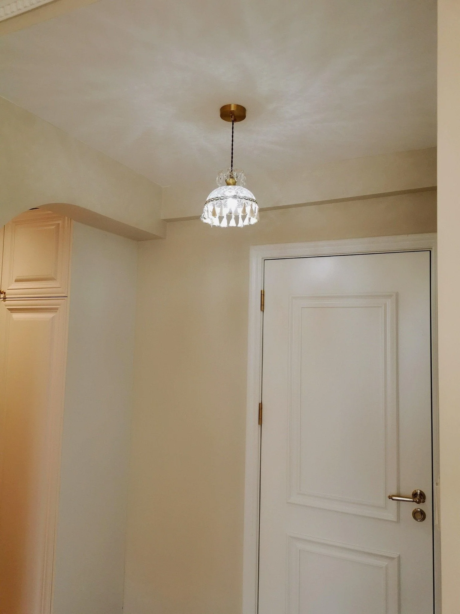 Veloce Brass Glass Luxurious Pendant Light - Image 27