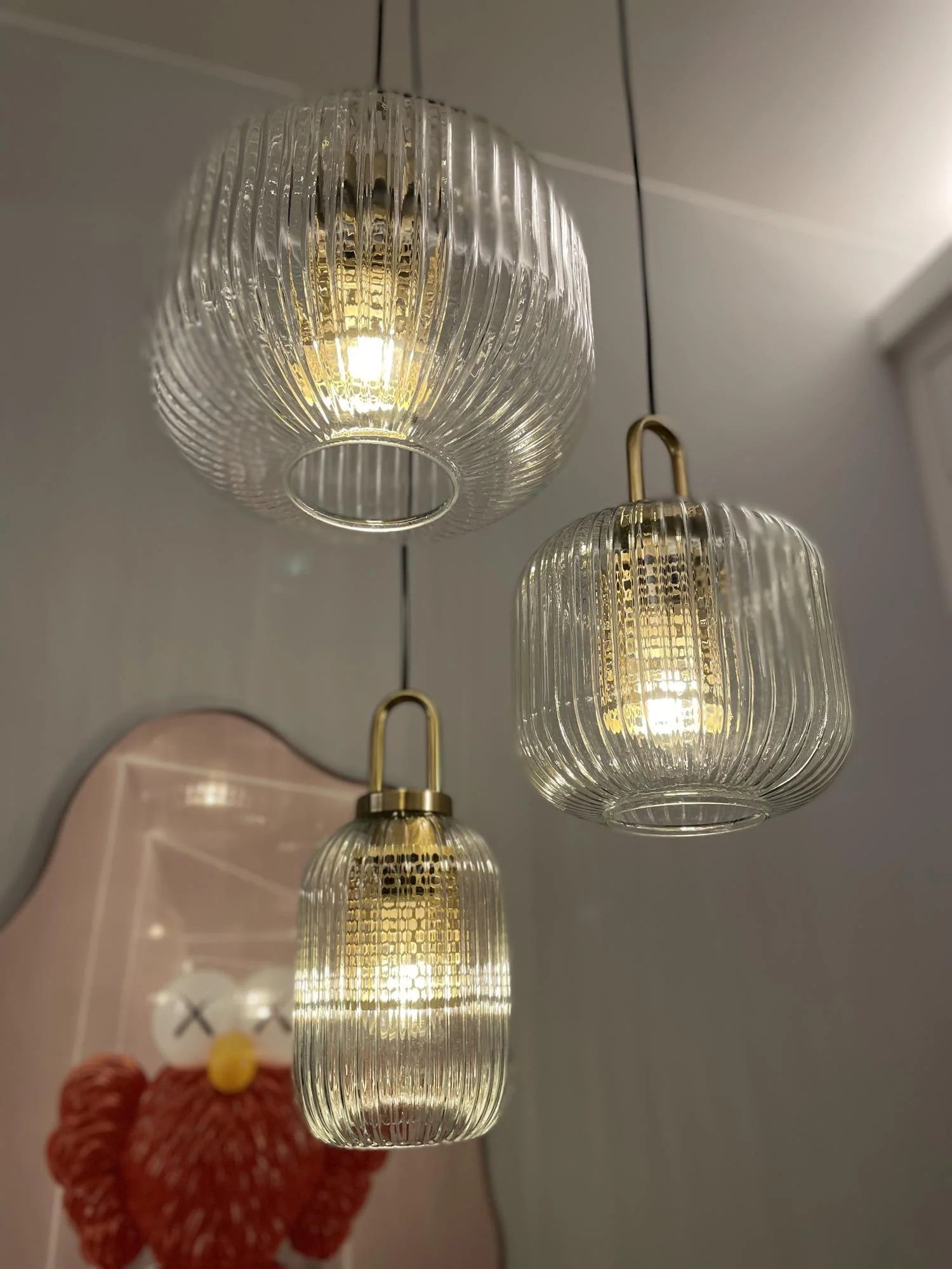 Velorce Light Luxury Pendant Light - Image 10