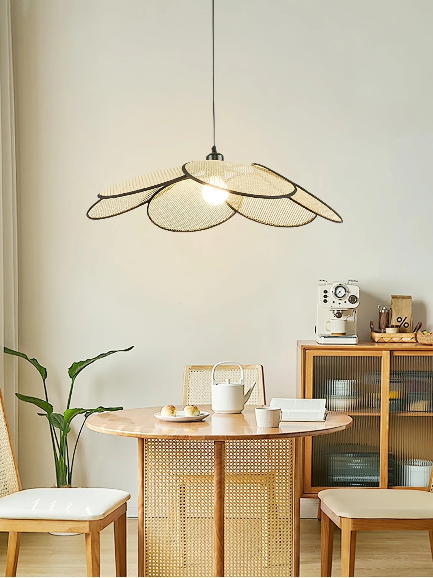 Vemarora Premium Elegance Petals Rattan Fabric Pendant Lamp - Image 31
