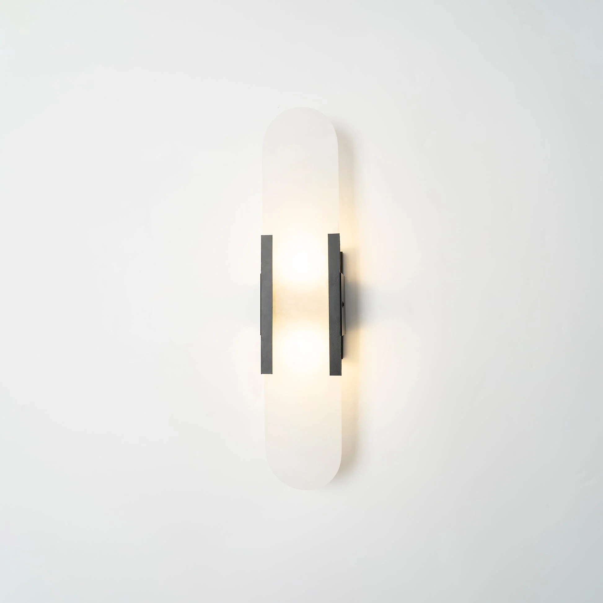 Veo Luxury Alabaster Wall Lamp - Image 29