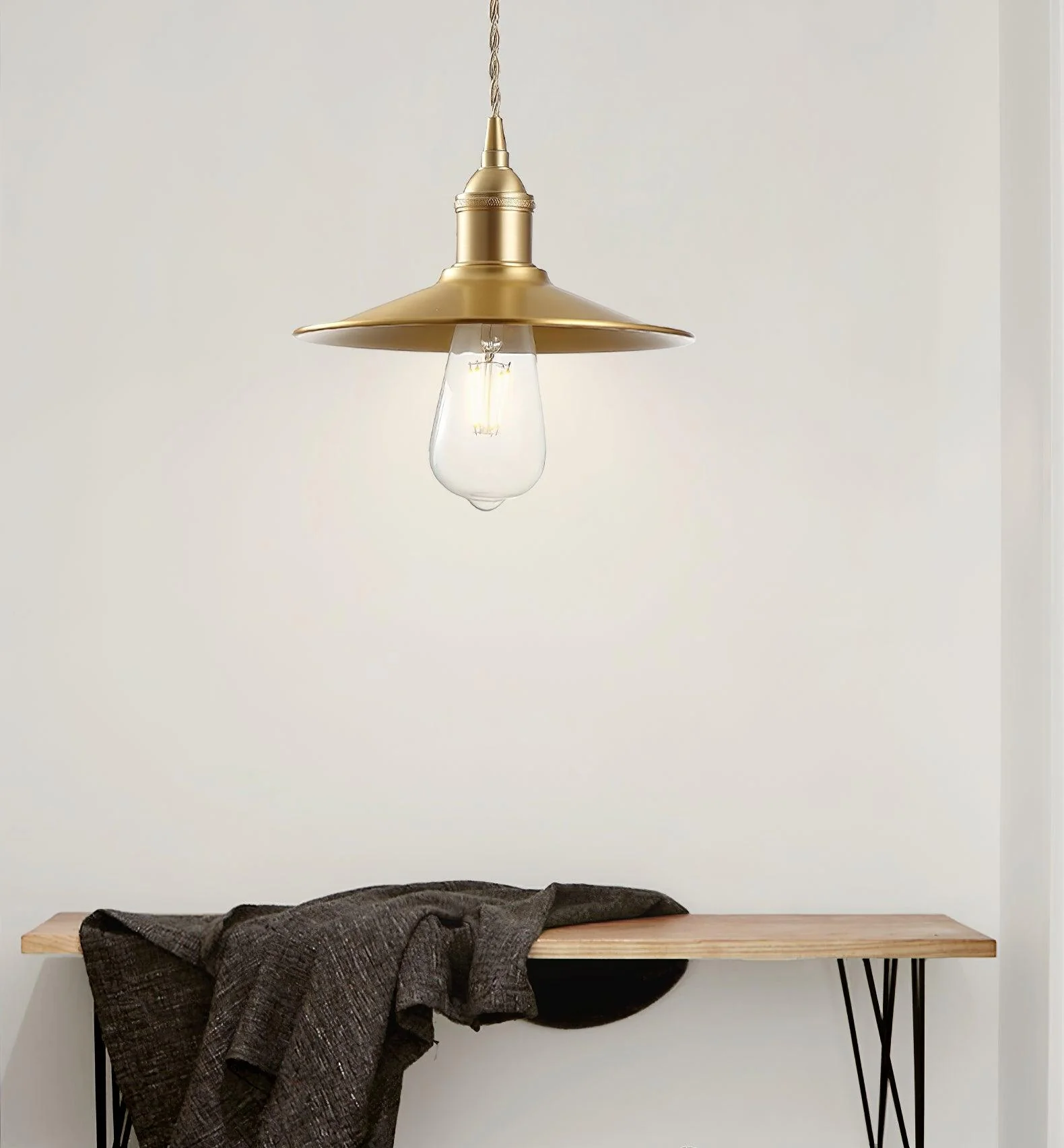 Verona Brass Pendant Lamp - Image 4