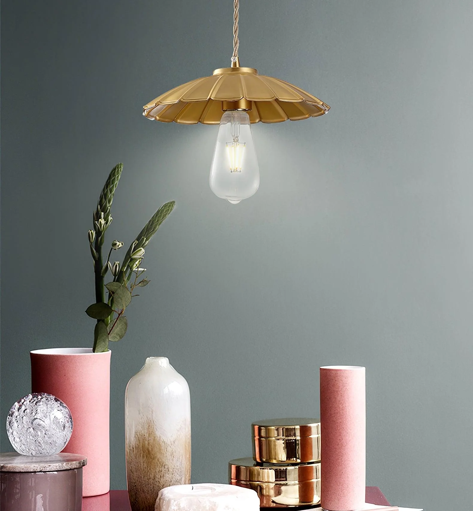 Verona Brass Pendant Lamp - Image 5
