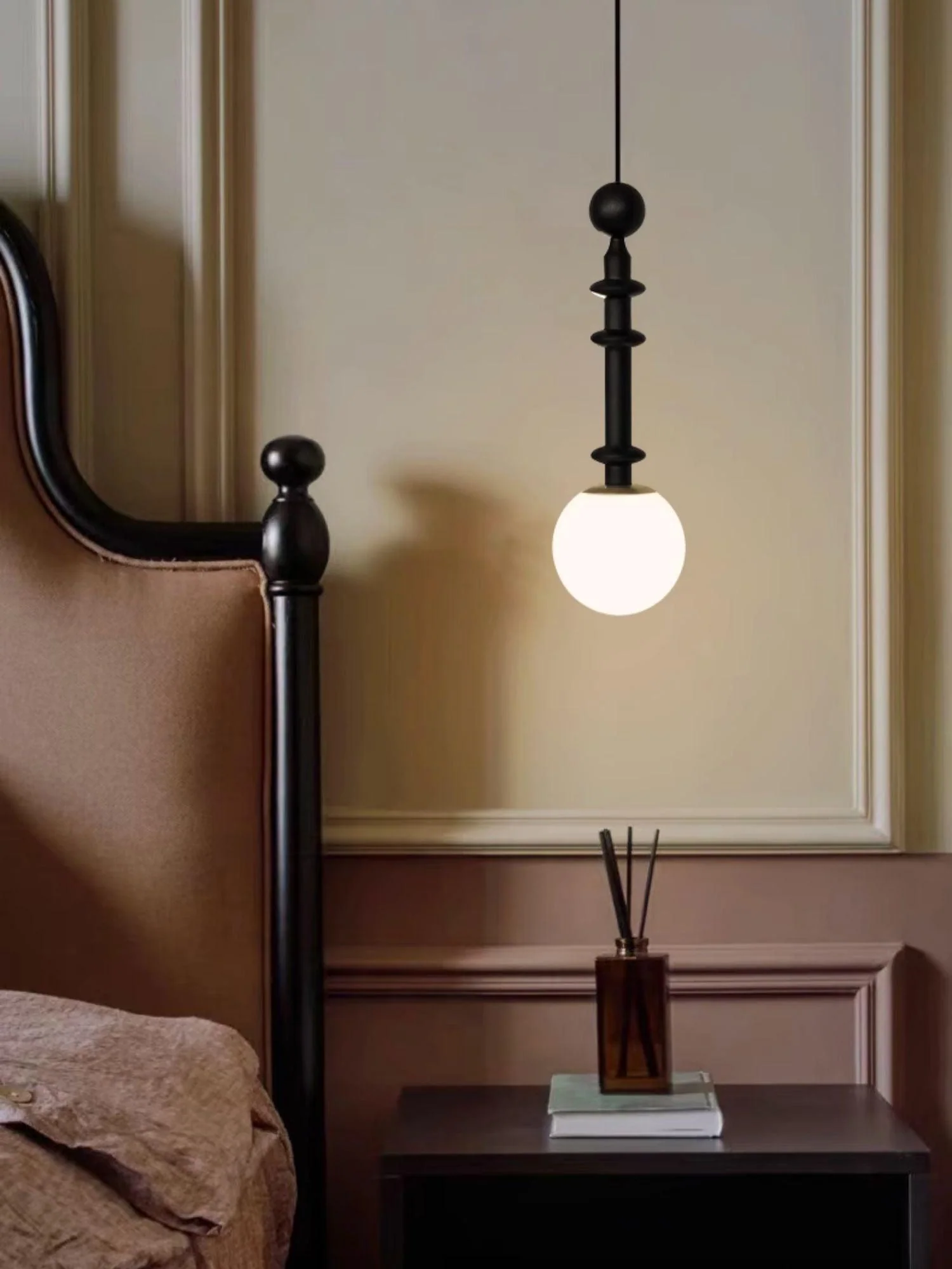 Vesera Wood Industrial Pendant Light - Image 6