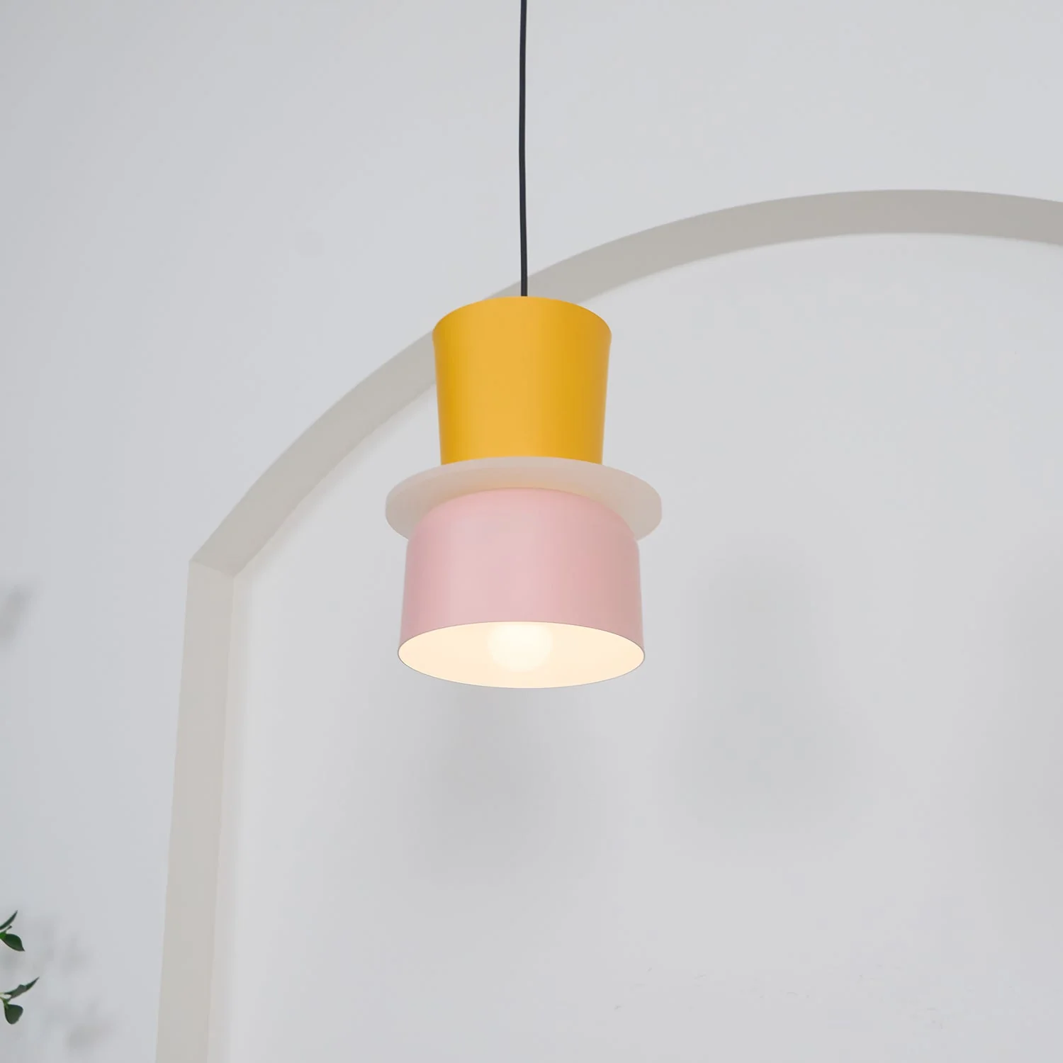 Vespece Minimalistic Pendant Light - Image 31