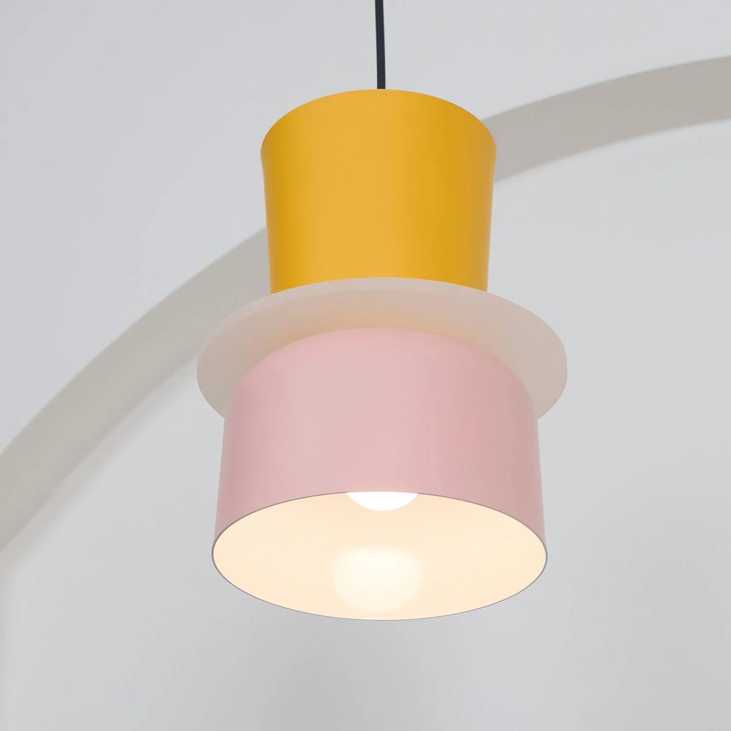 Vespece Minimalistic Pendant Light - Image 39