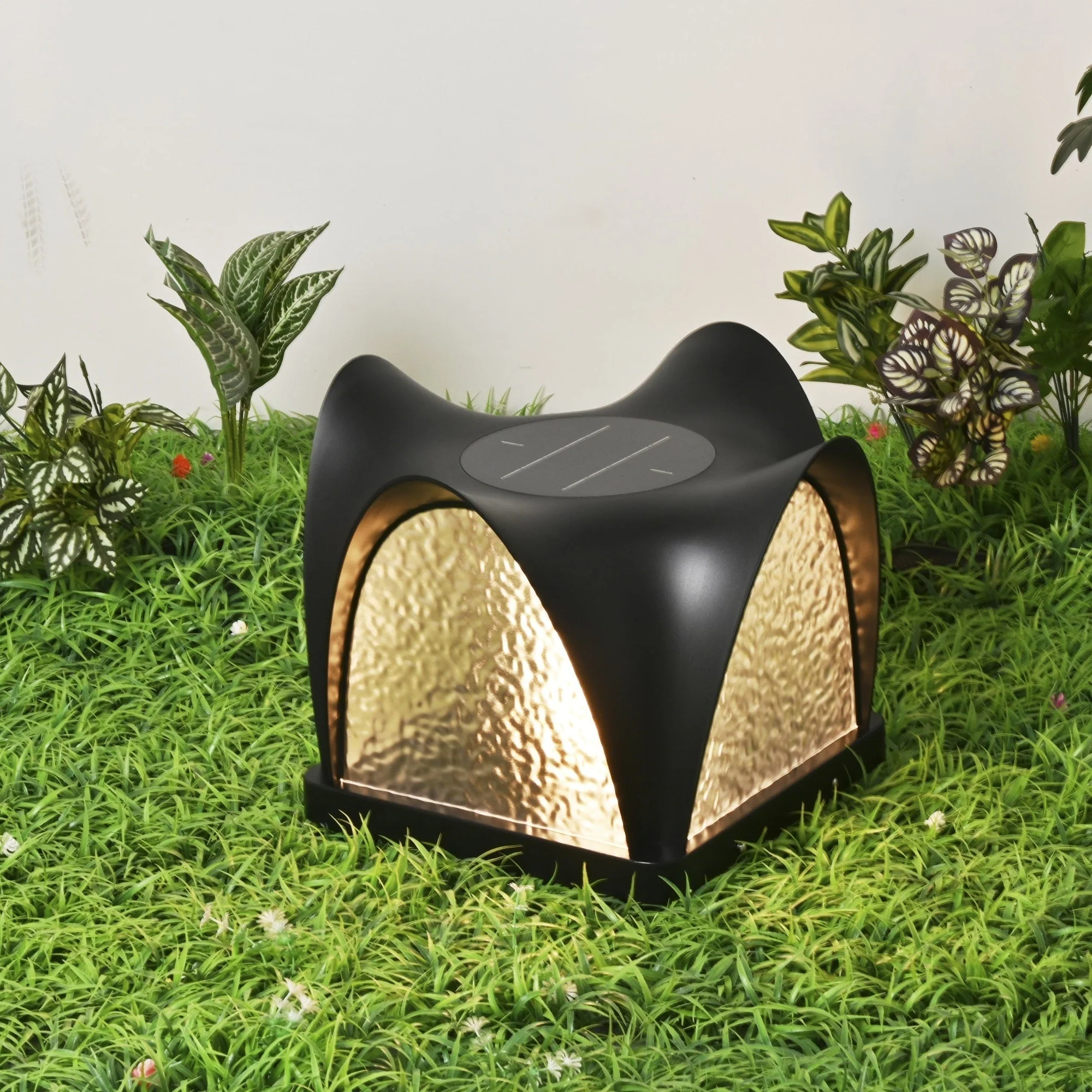 Veyra Modern Solar Outdoor Light - Image 22