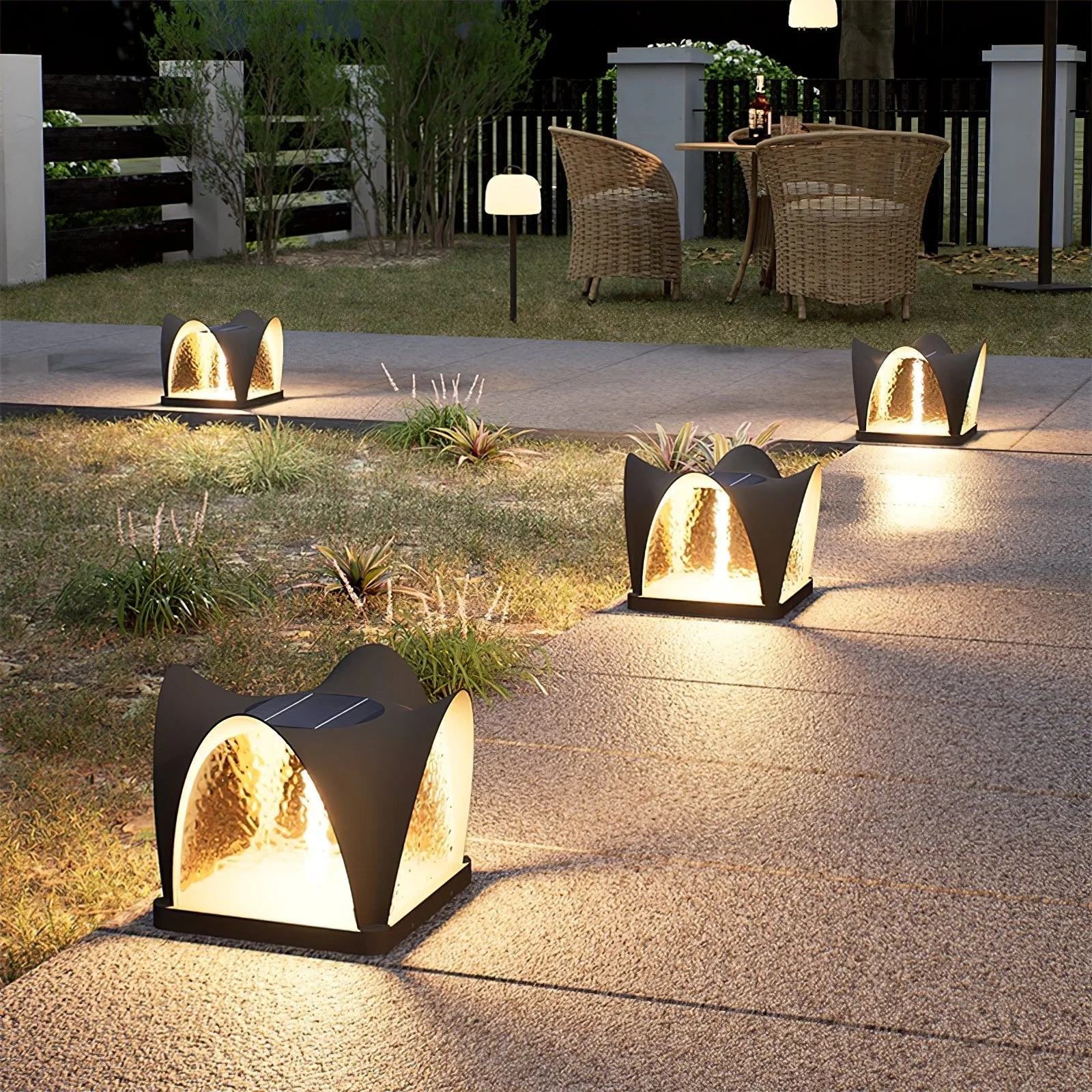 Veyra Modern Solar Outdoor Light - Image 4